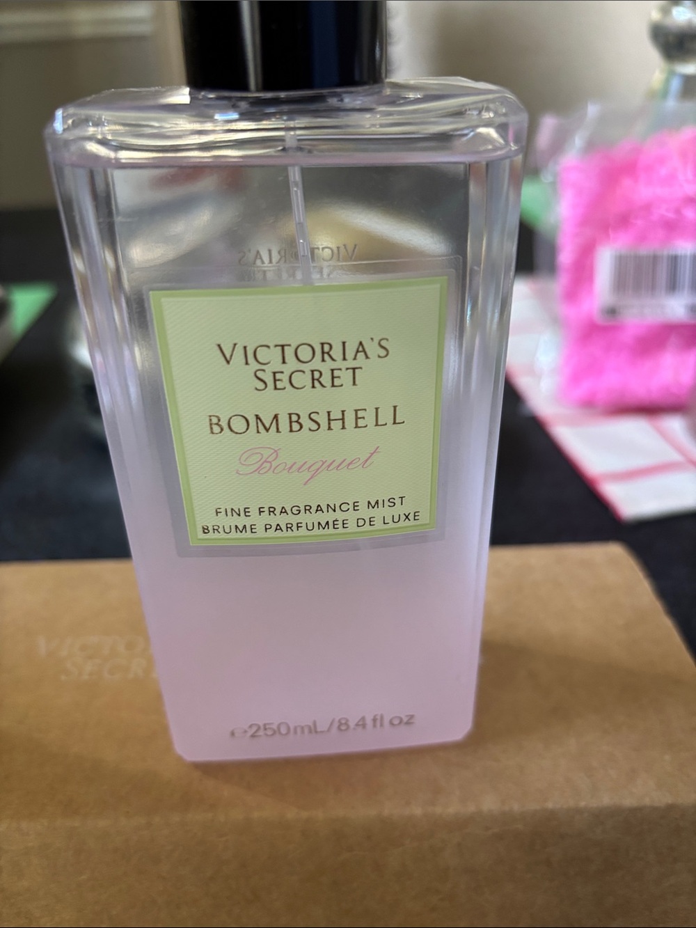 Victoria secret bombshell mist 💕 - Picture 3 of 3